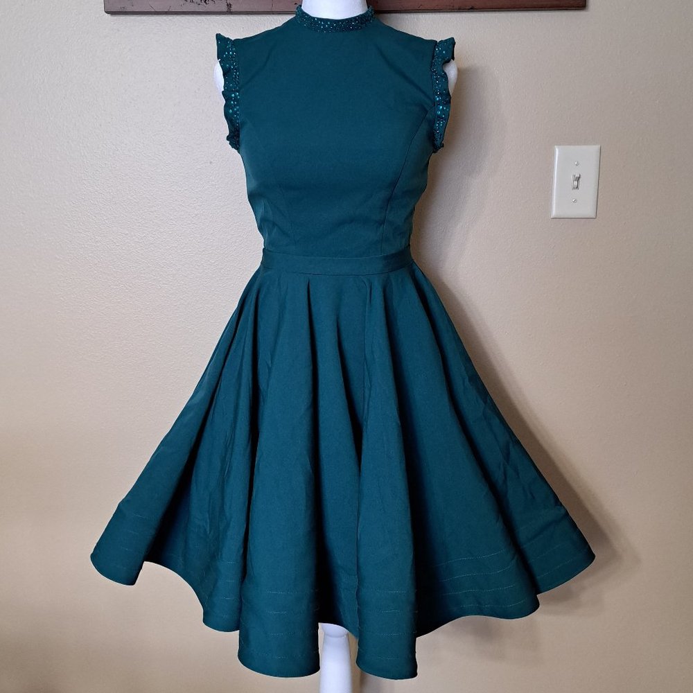 IEENA for Mac Duggal Dark Green Dress